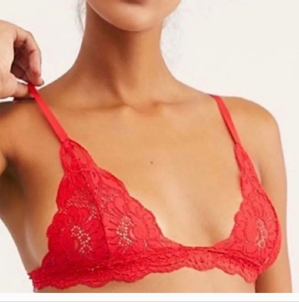 NWT Free People HAH Hah Chi Bralette Siren Red Size SMALL